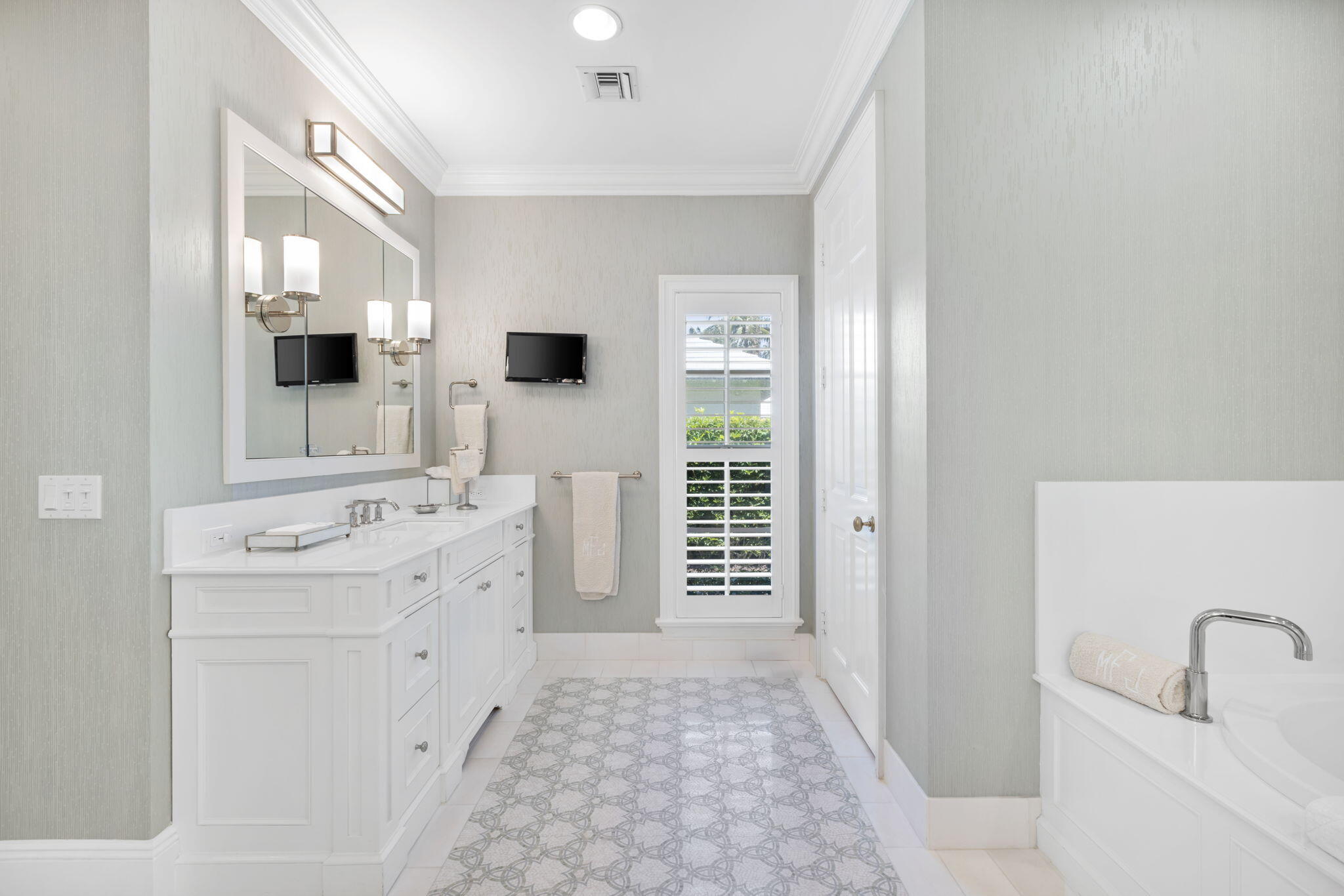 OLD PORT VILLAGE 2 - Residential