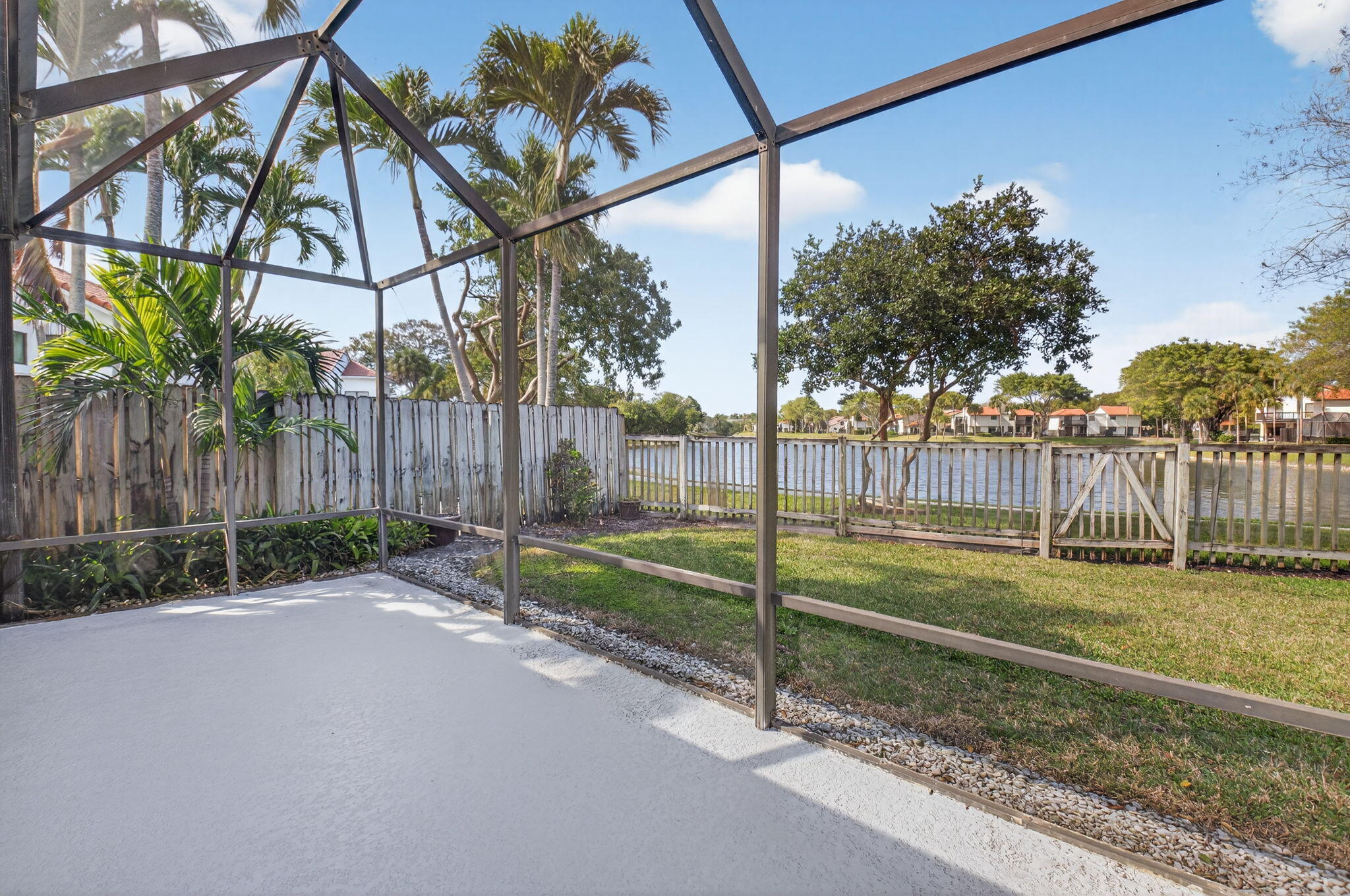 Wimbledon Villas of Via Verde - Residential