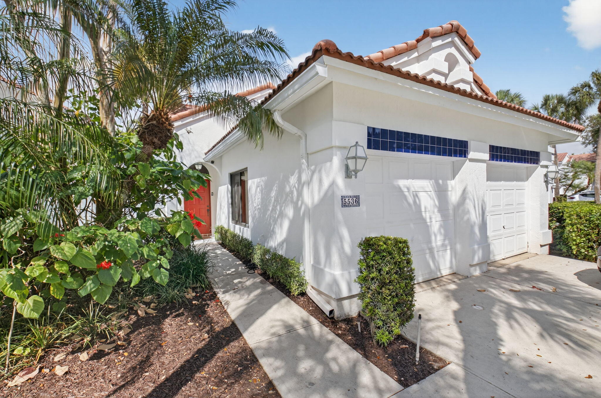 Wimbledon Villas of Via Verde - Residential