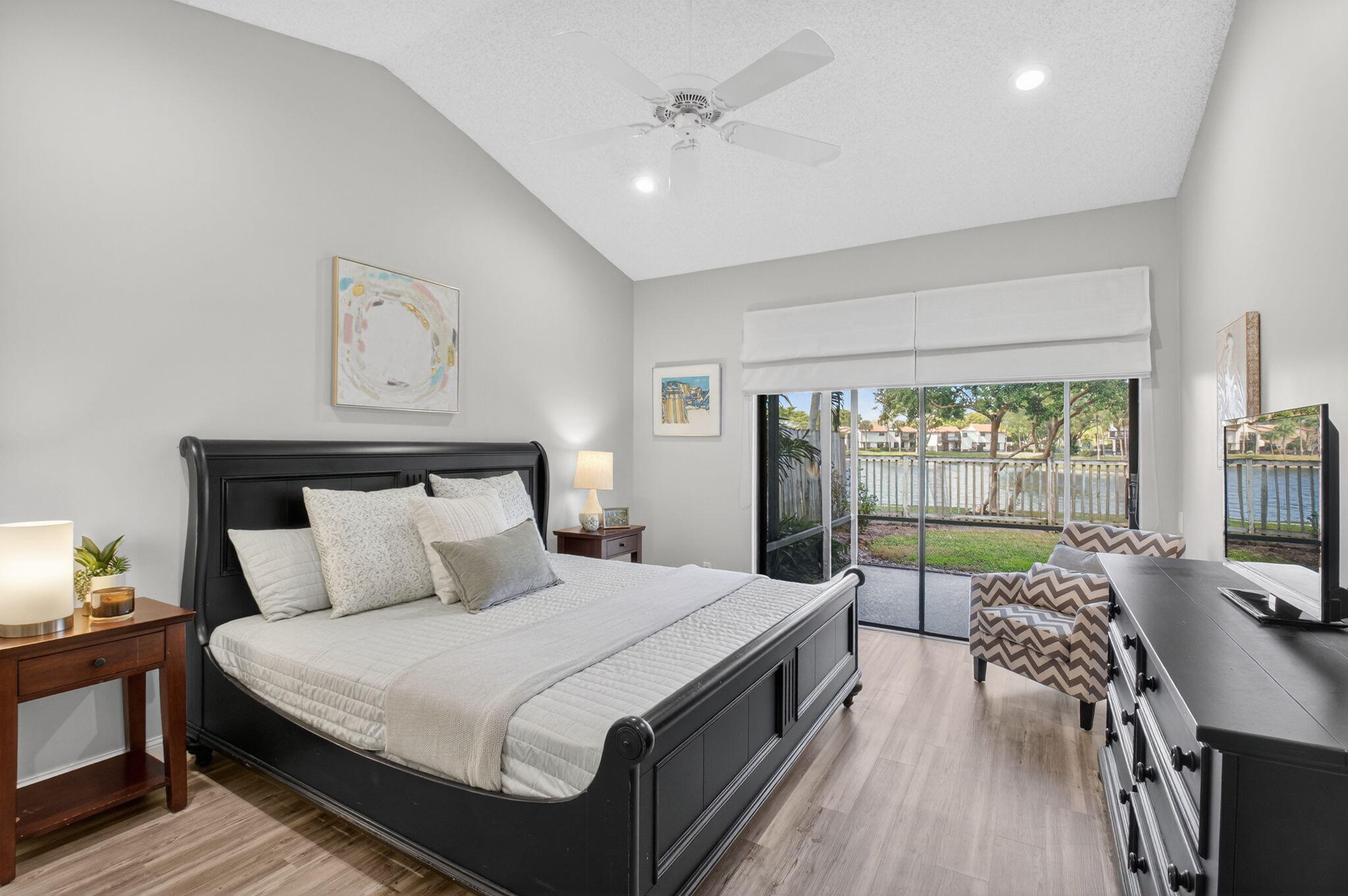 Wimbledon Villas of Via Verde - Residential