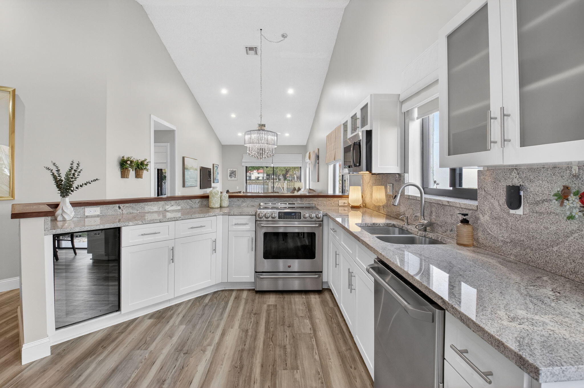 Wimbledon Villas of Via Verde - Residential