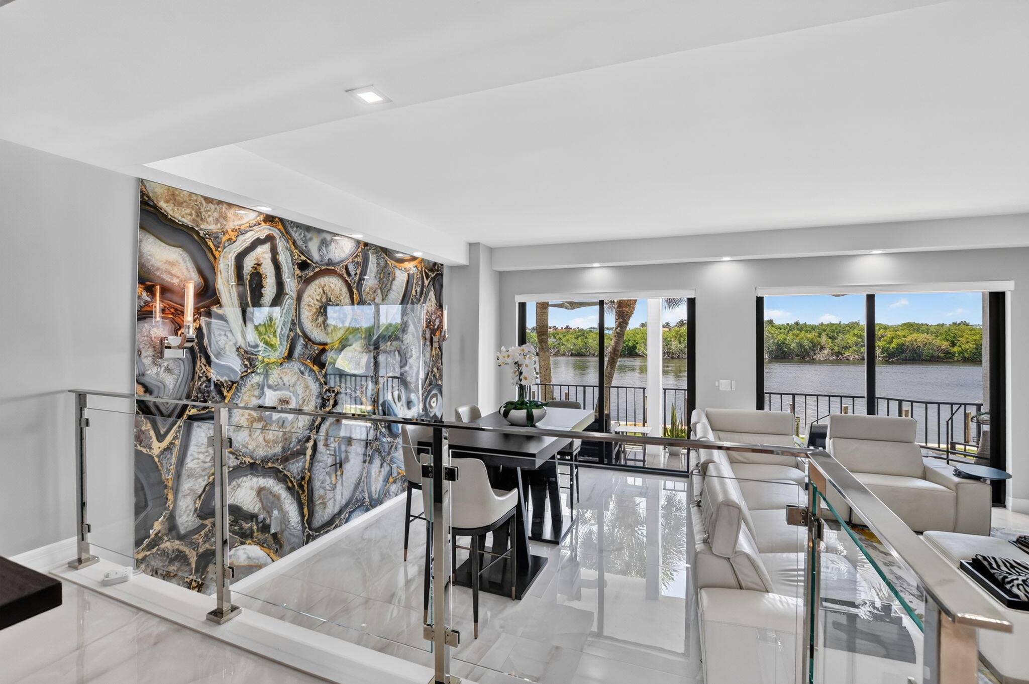 4501 N Ocean Boulevard 3