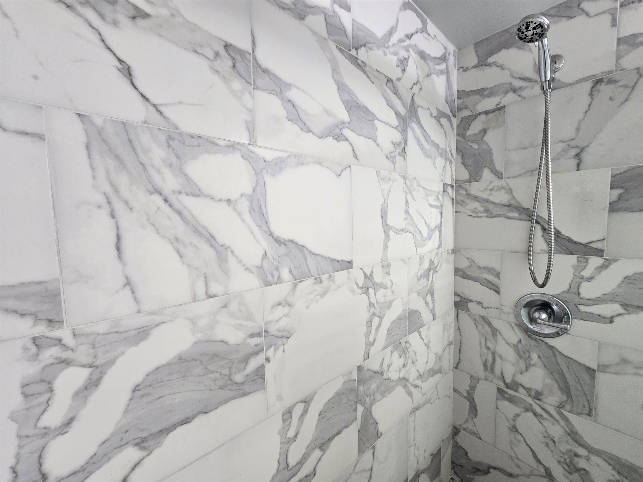 PINE RIDGE IV CONDO - Residential Lease