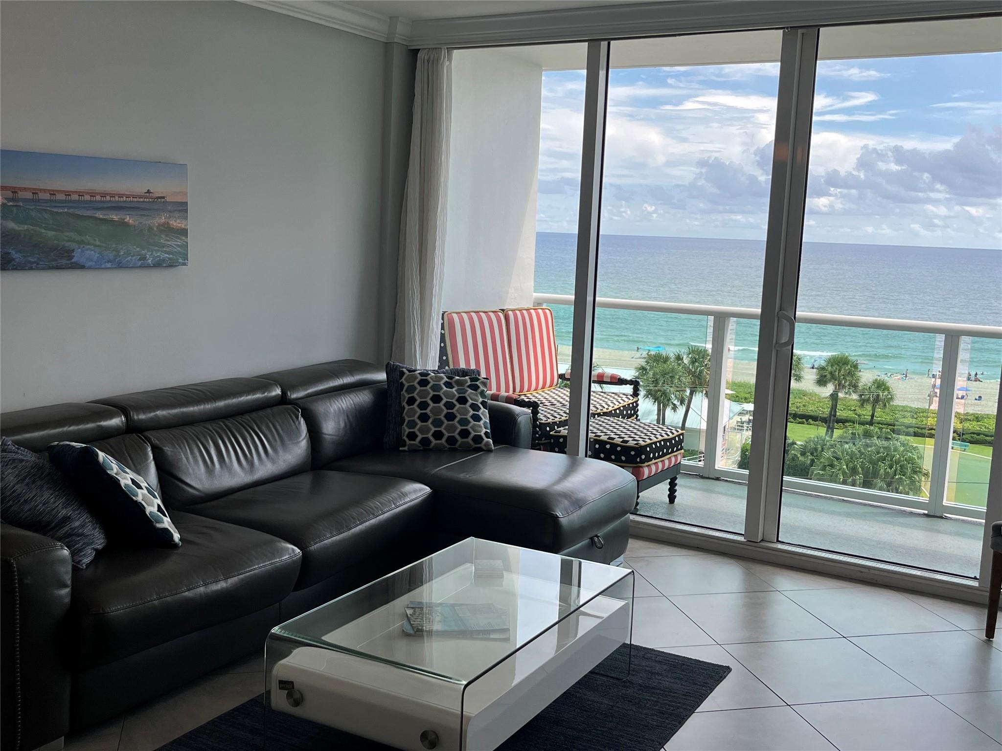 TIARA EAST CONDOMINIUM - Residential