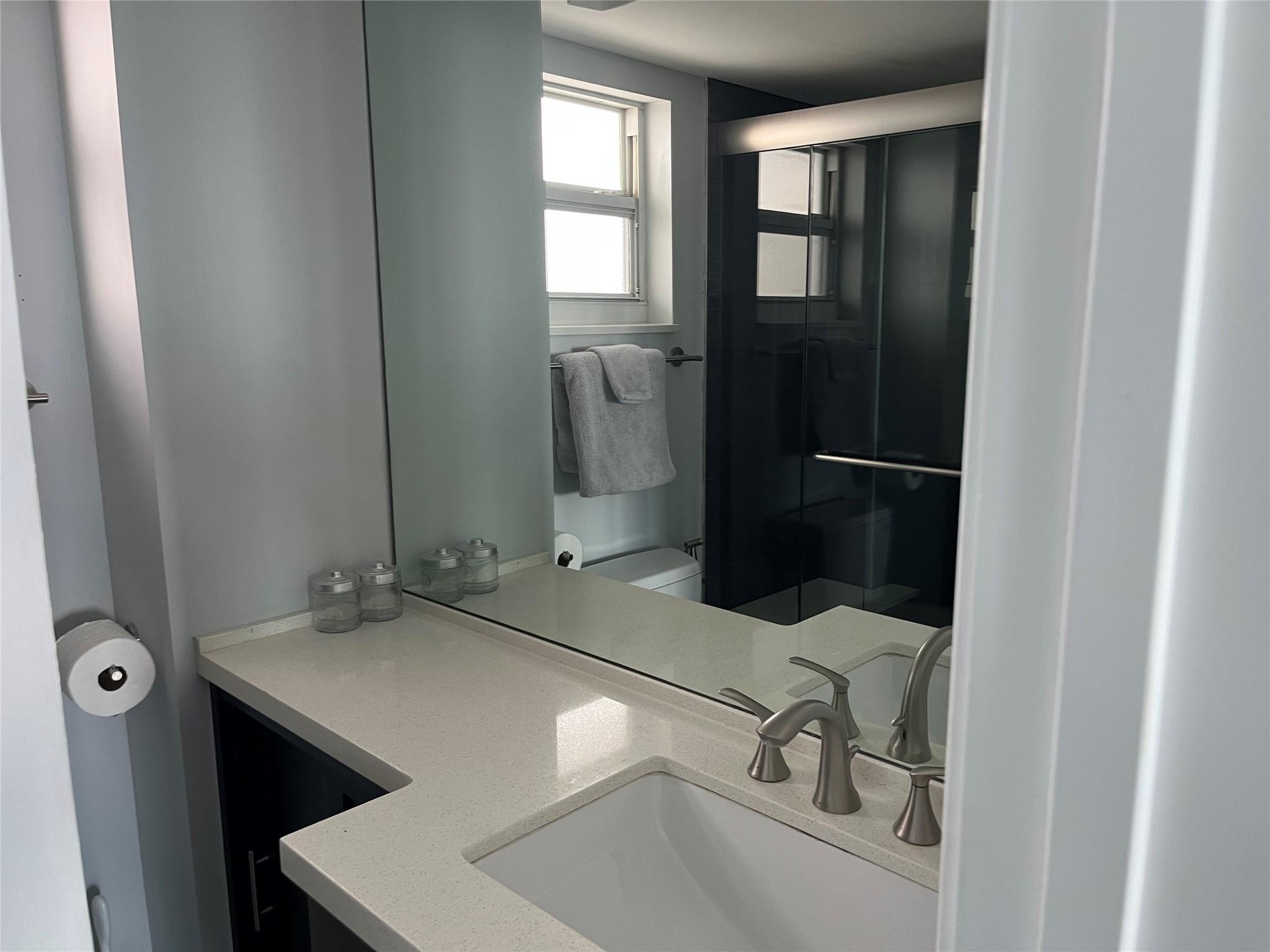 TIARA EAST CONDOMINIUM - Residential