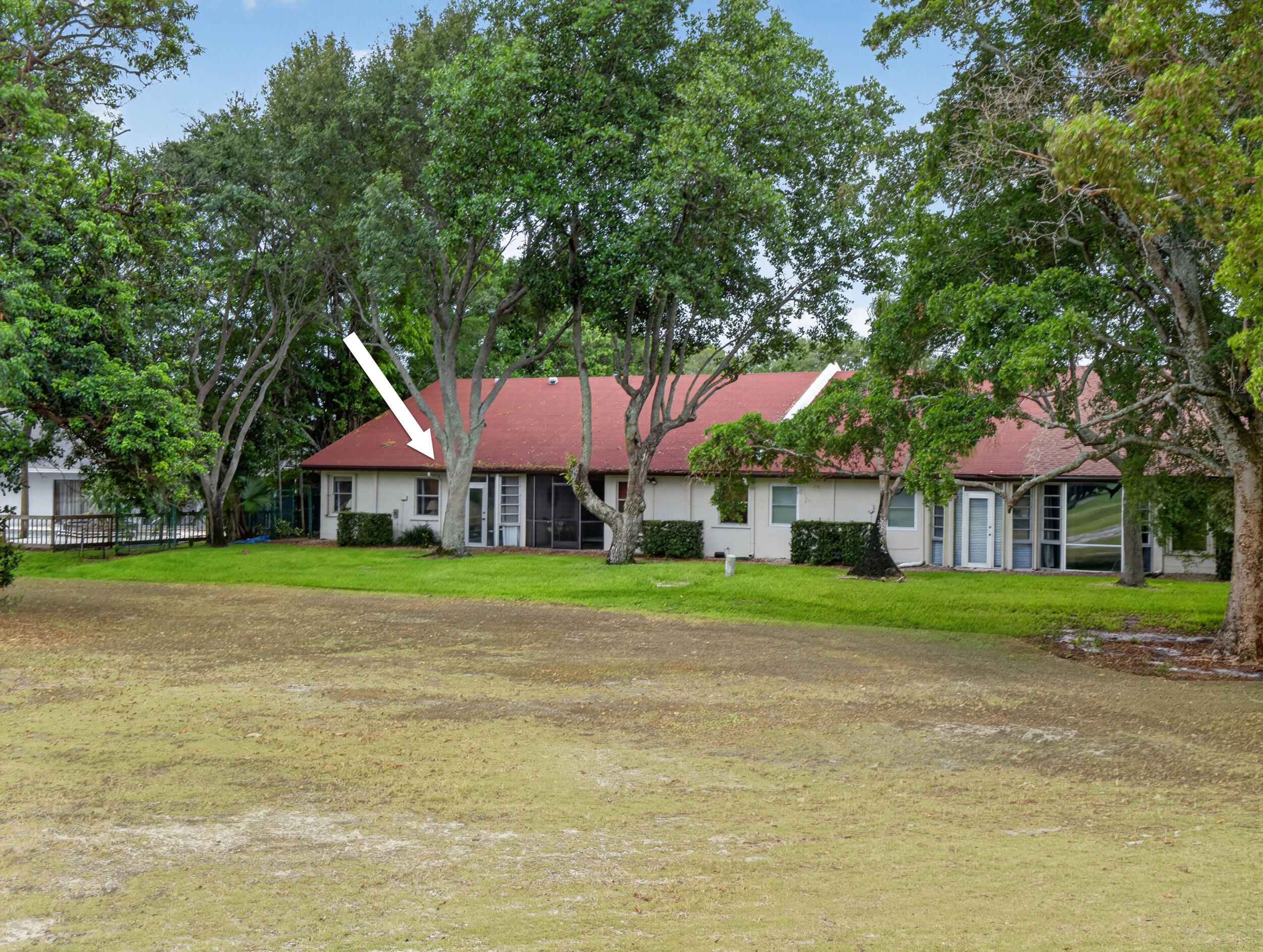 LANDINGS ON CYPRESS GREENS - Residential