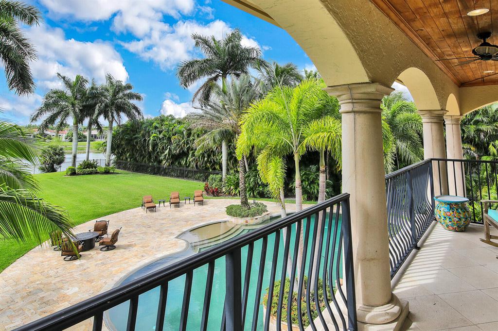 LEXINGTON OF SHERBROOKE - Residential