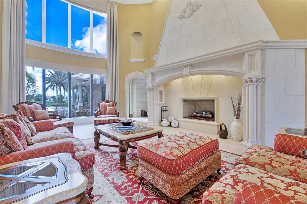 LEXINGTON OF SHERBROOKE - Residential