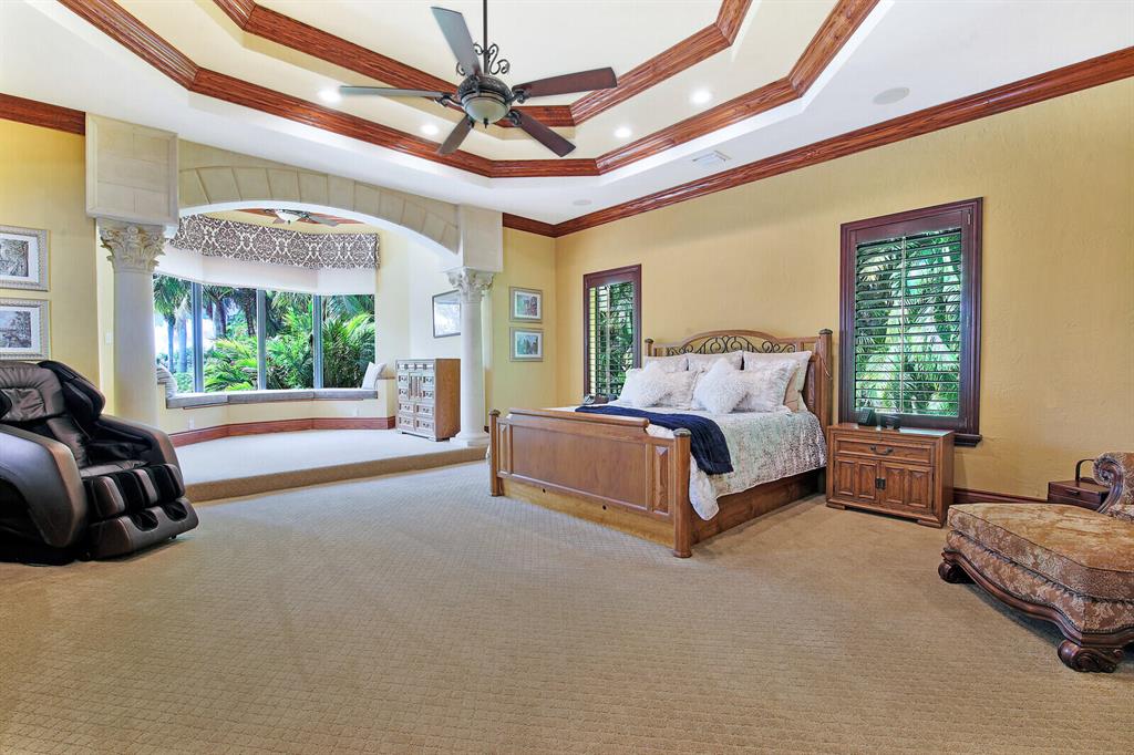 LEXINGTON OF SHERBROOKE - Residential