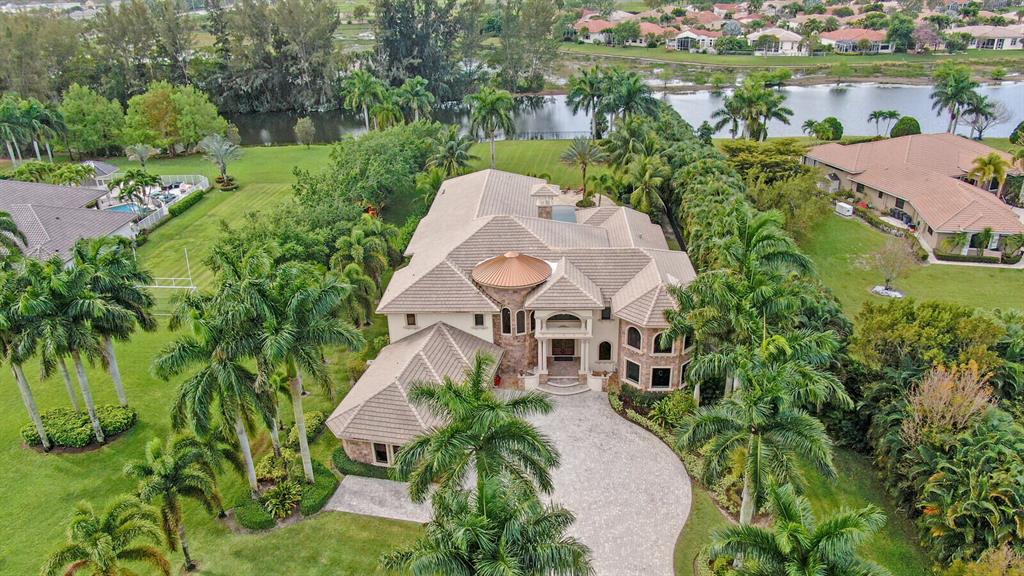 LEXINGTON OF SHERBROOKE - Residential