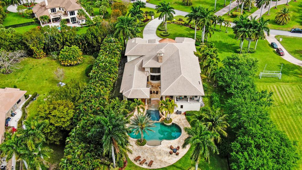 LEXINGTON OF SHERBROOKE - Residential