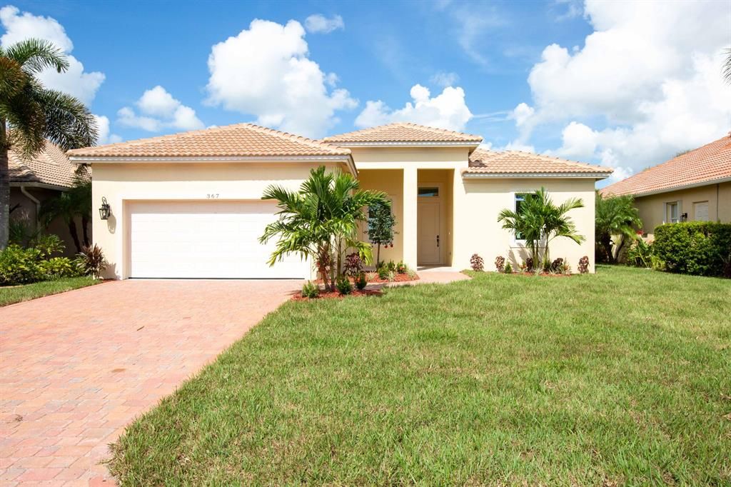 Photo of 367 NW Sheffield Circle Cir, Port St Lucie, FL 34983 (MLS # R10829475)