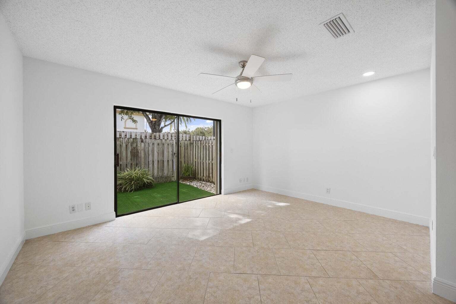 GEORGETOWNE PLACE PH I AN - Residential