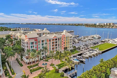 804 E Windward Way Unit 521, Lantana, FL MLS: F10494146
