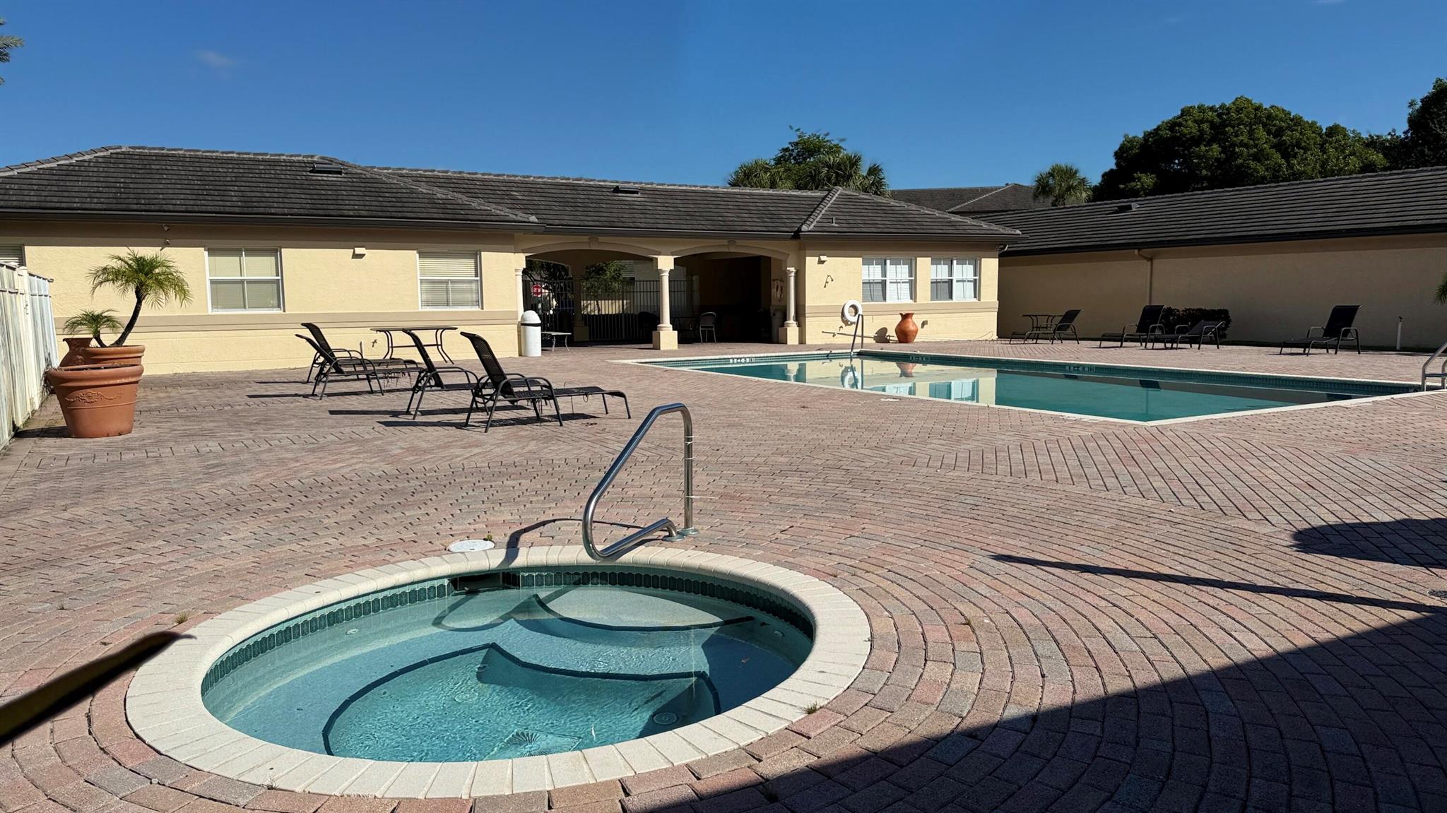 ARISSA PLACE CONDO - Residential Lease