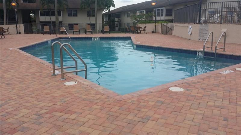 The Laurels at Margate - Residential