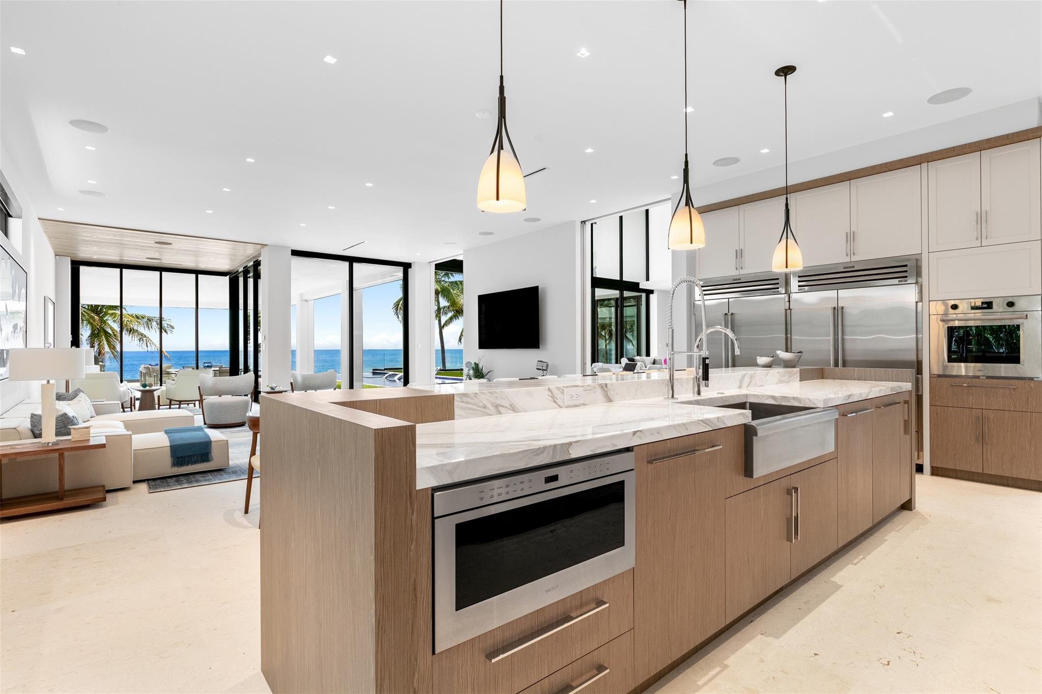 Lauderdale Beach 4-2 B - Residential
