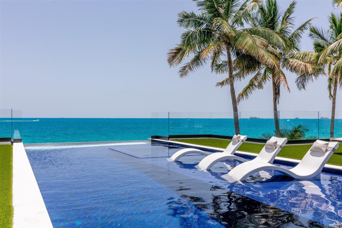 Lauderdale Beach 4-2 B - Residential