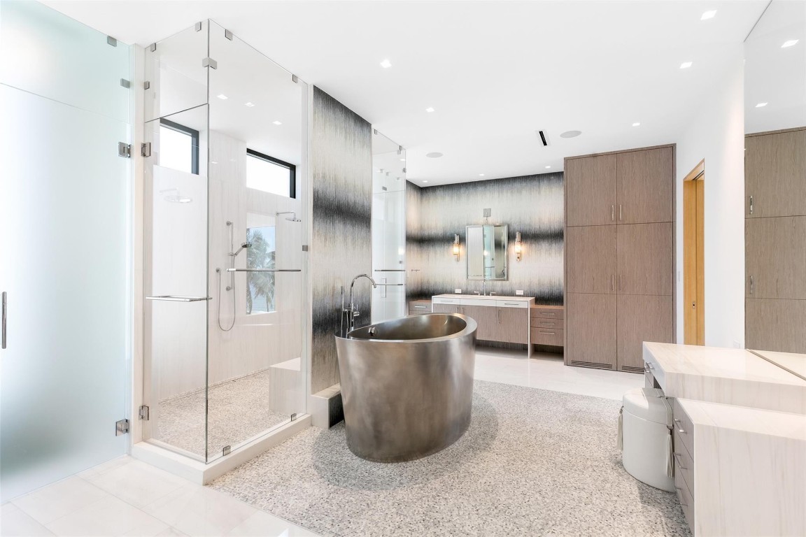 Lauderdale Beach 4-2 B - Residential