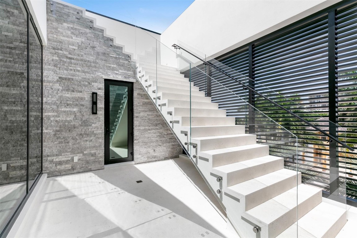 Lauderdale Beach 4-2 B - Residential