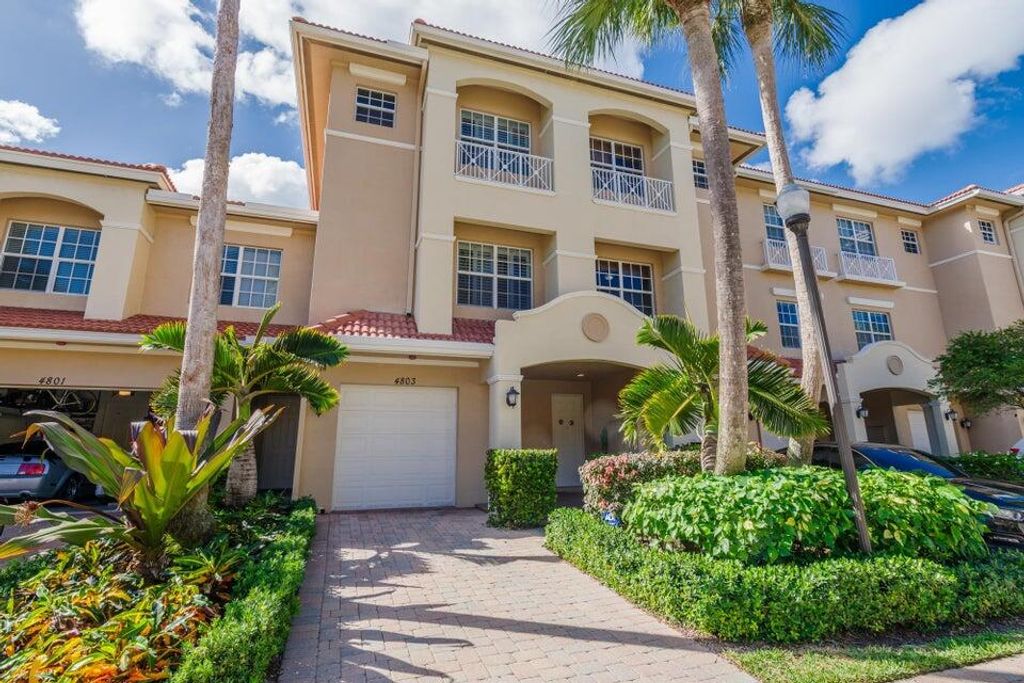 Photo of 4803 Sawgrass Breeze Drive, Palm Beach Gardens, FL 33418 (MLS # R11161287)