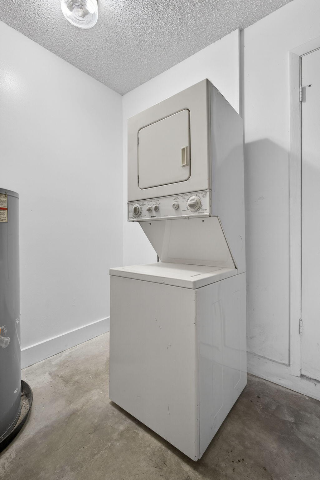 CHANNING VILLAS OF WELLINGTON - Residential