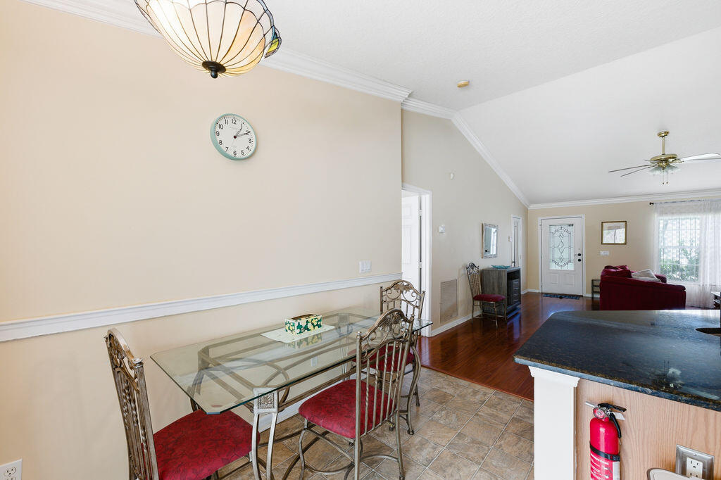 PORT ST LUCIE SECTION 40 - Residential Lease