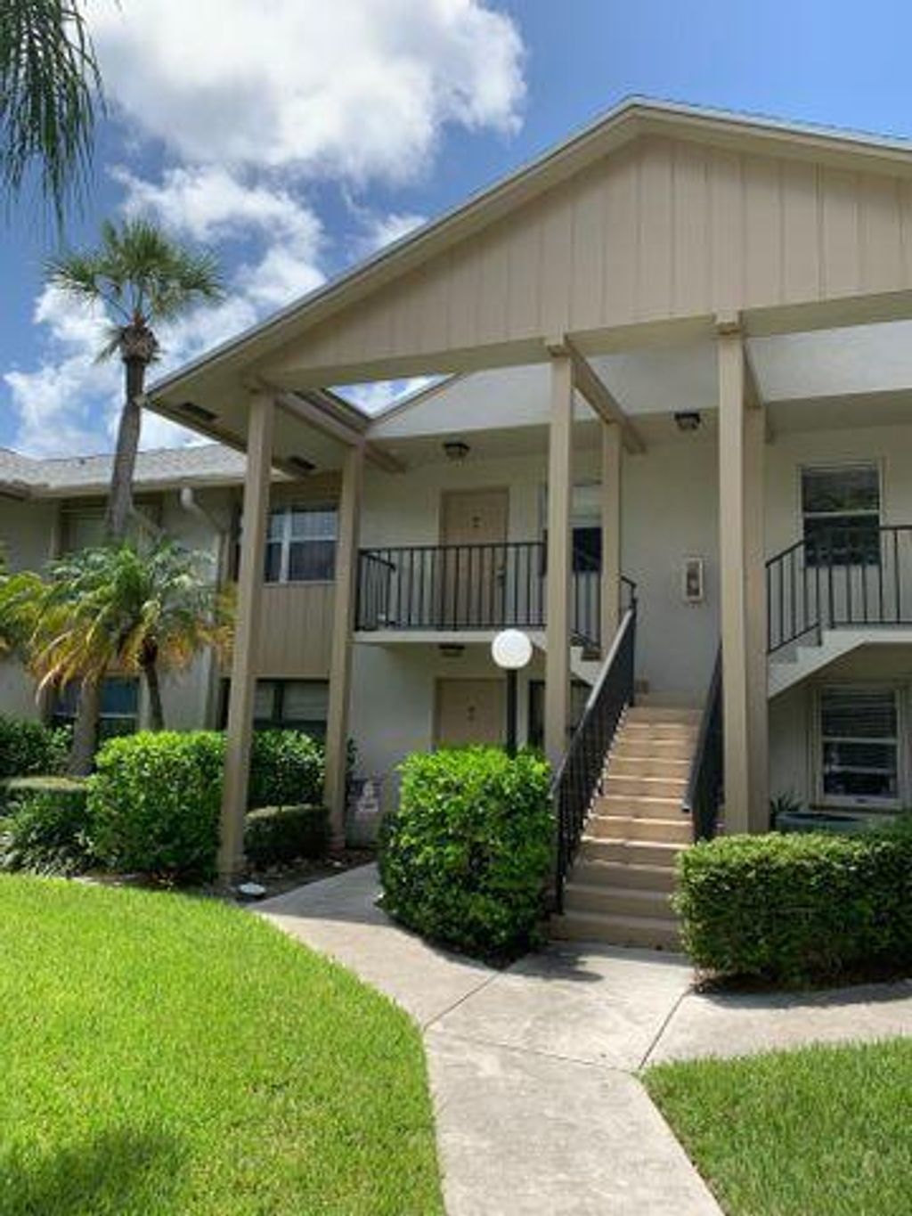 Photo of 3041 SE Aster Lane #507, Stuart, FL 34994 (MLS # R10706634)