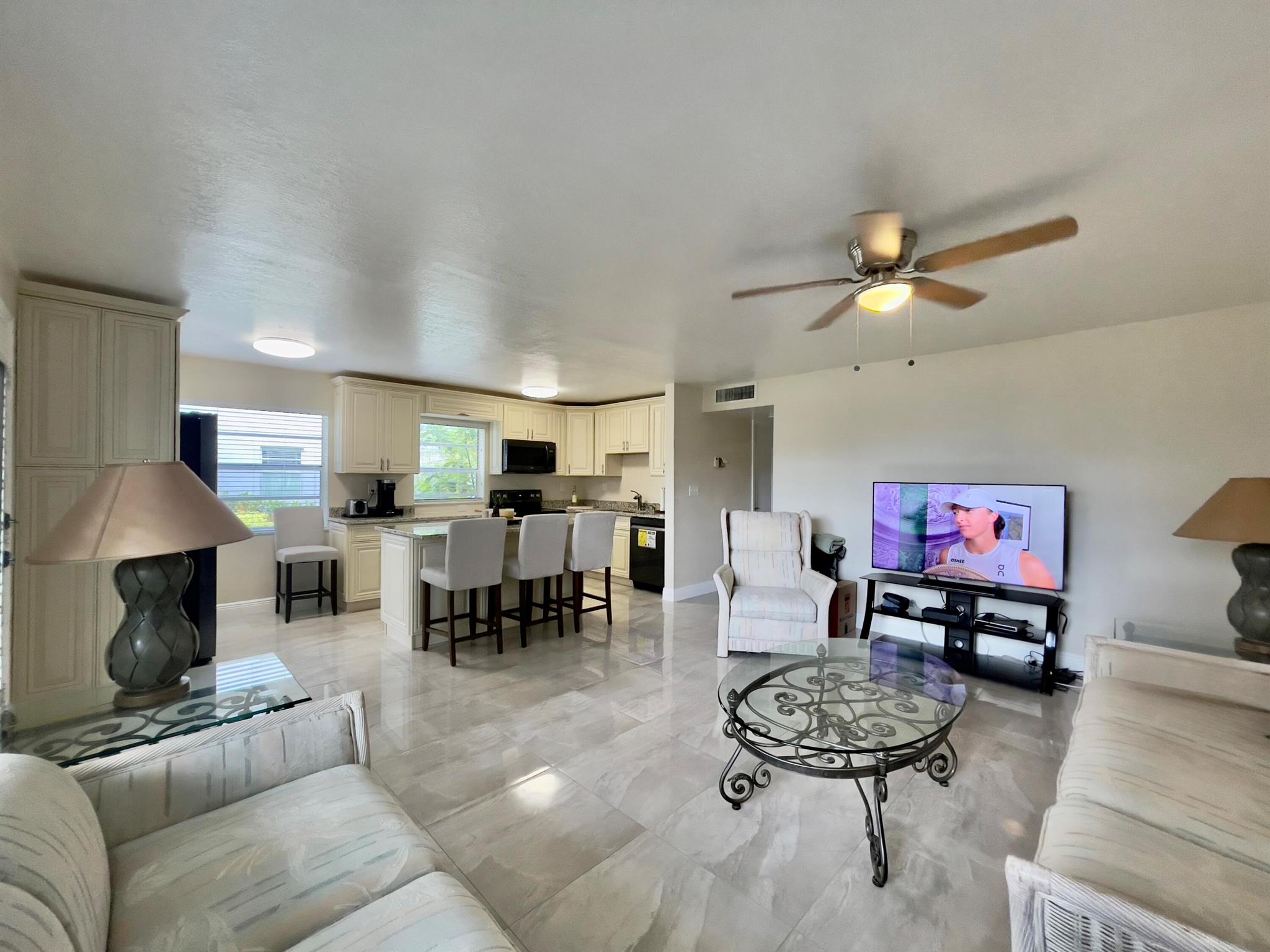 KINGS POINT FLANDERS COND - Residential Lease