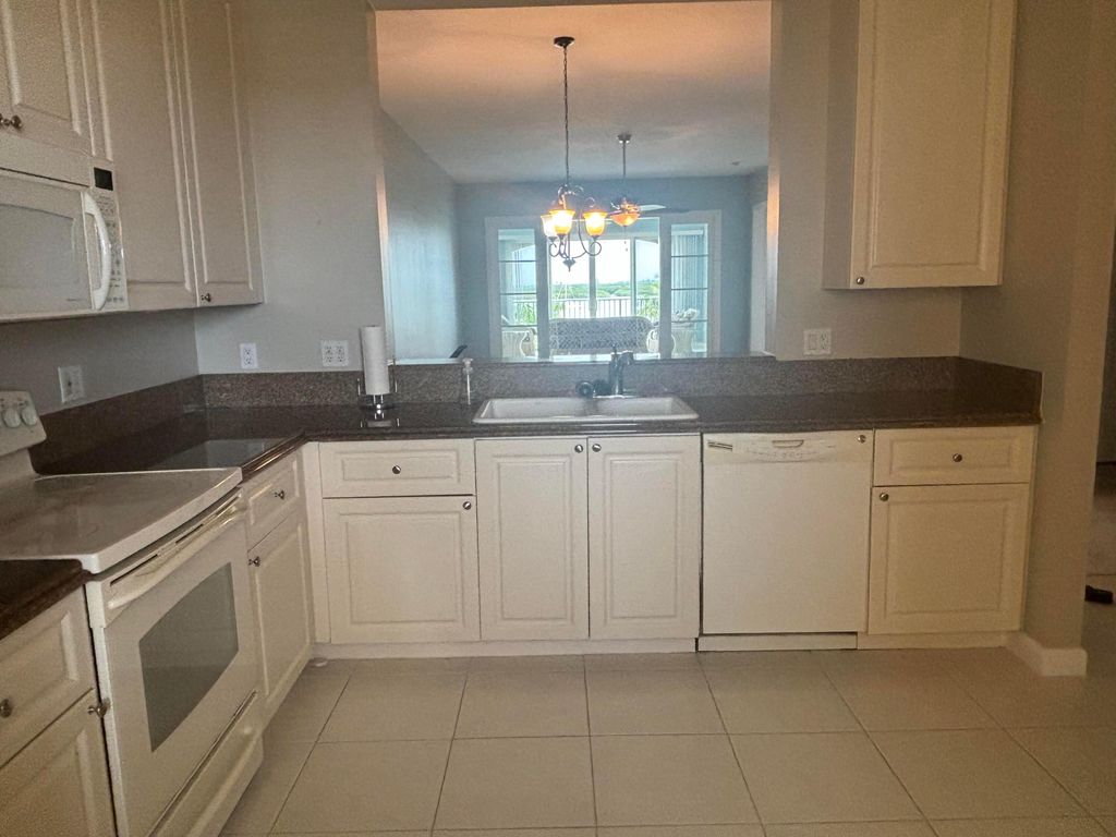 Photo of 35 Harbour Isle Drive W #Ph 4, Fort Pierce, FL 34949 (MLS # R11021388)