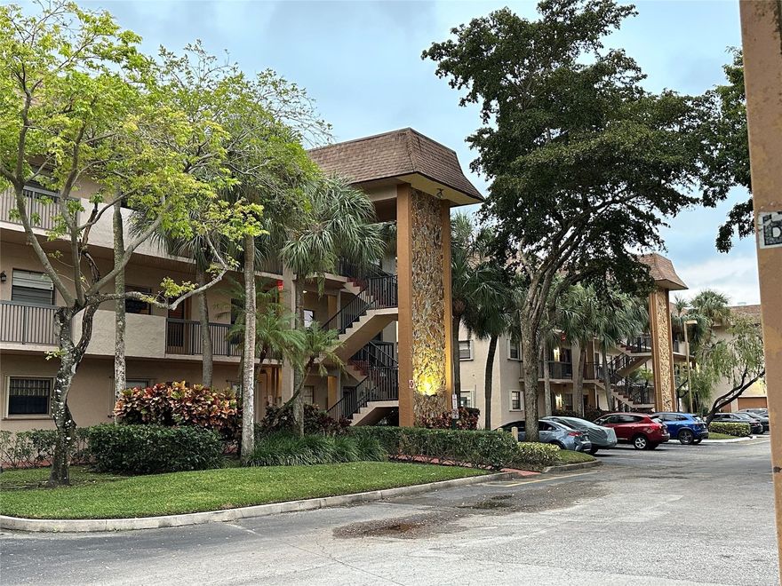 Spacious 2-bedroom, 2-bath condo in the desirable 55+ community of Lakes of Carriage Hills offering over 1,000 sq ft of living space and peaceful lake views. Features include a bright open layout, generously sized bedrooms, walk-in closet in the primary bedroom, washer & dryer, and plenty of storage throughout. Unit is in original condition and ready for your personal updates and touches. Enjoy scenic walking paths, bridges, clubhouse, 2 heated pools, tennis courts, shuffleboard, and more. Conveniently located near shopping and restaurants. Great opportunity with lots of potential—seller is motivated!
