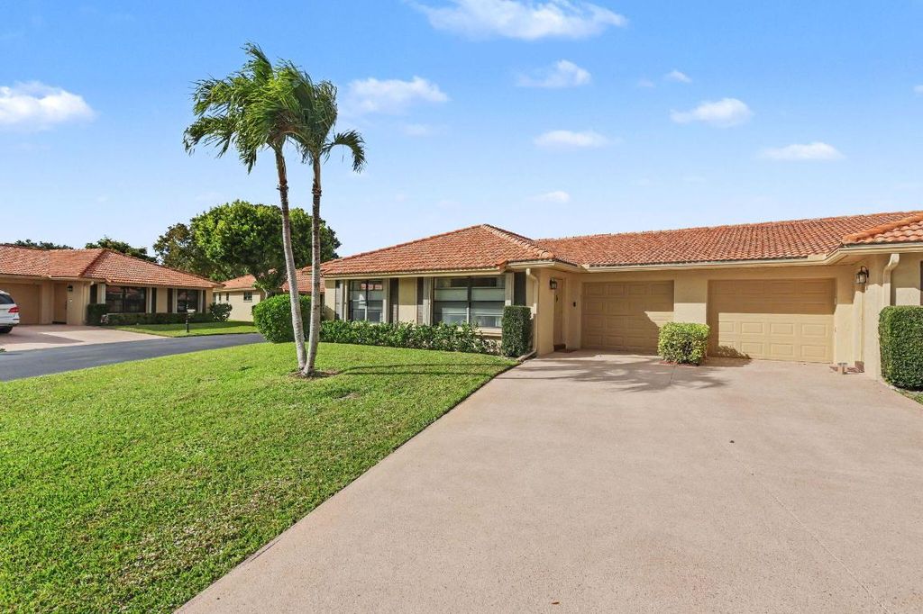 Photo of 4635 Apple Tree Circle #A, Boynton Beach, FL 33436 (MLS # R11156903)