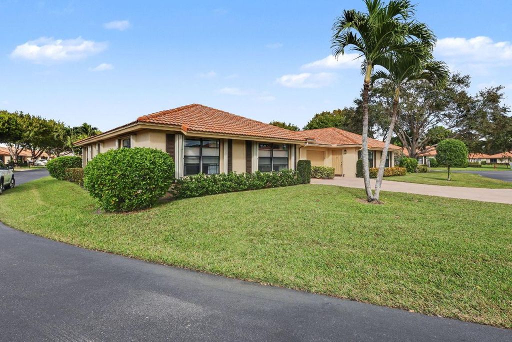 Photo of 4635 Apple Tree Circle #A, Boynton Beach, FL 33436 (MLS # R11156903)