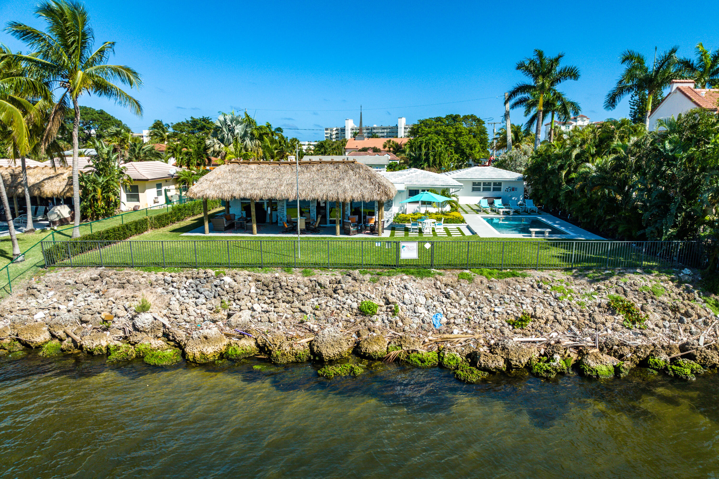 PIRATES COVE - Residential