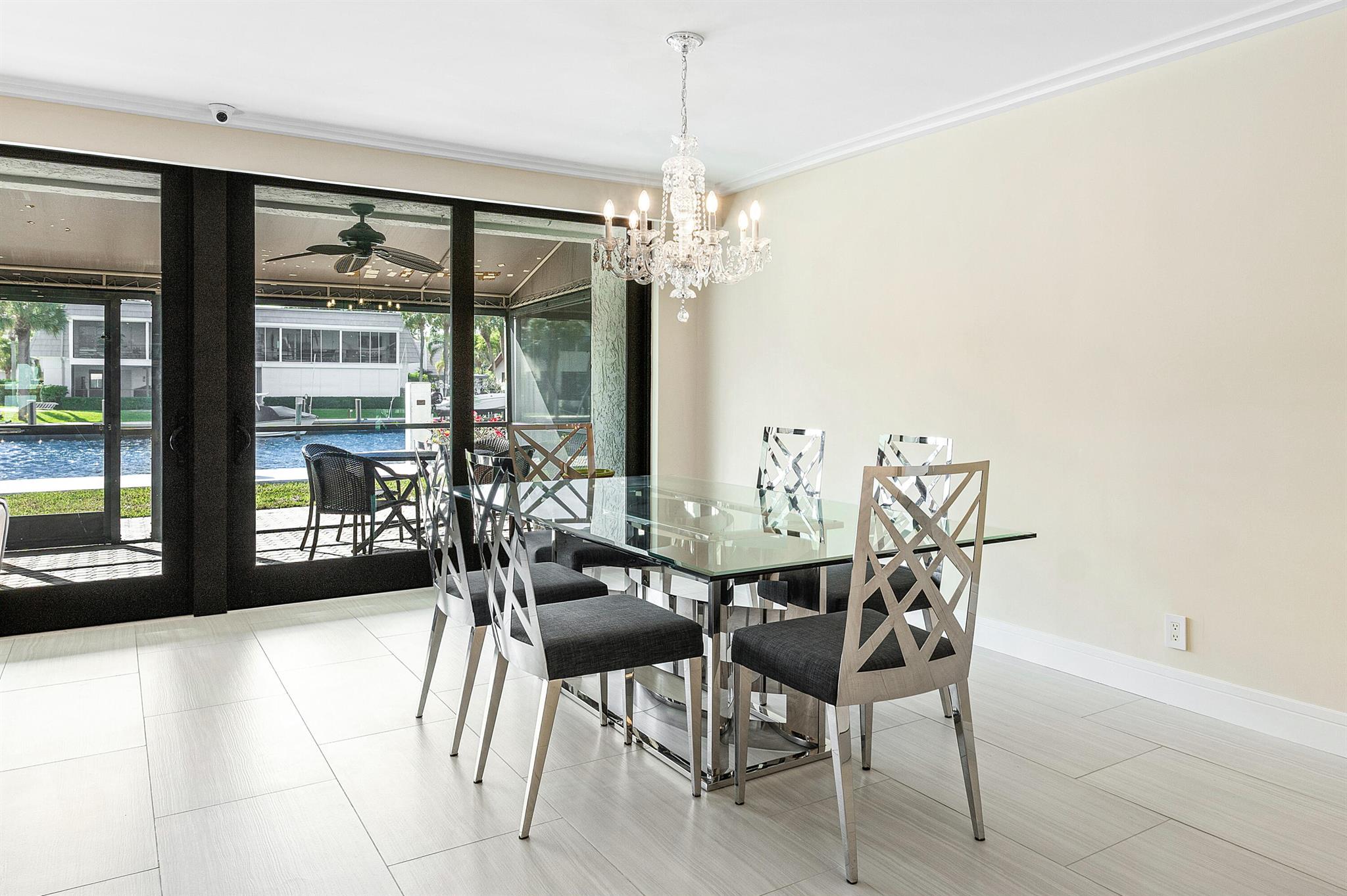 YACHTSMANS COVE TOWNHOUSE - Residential