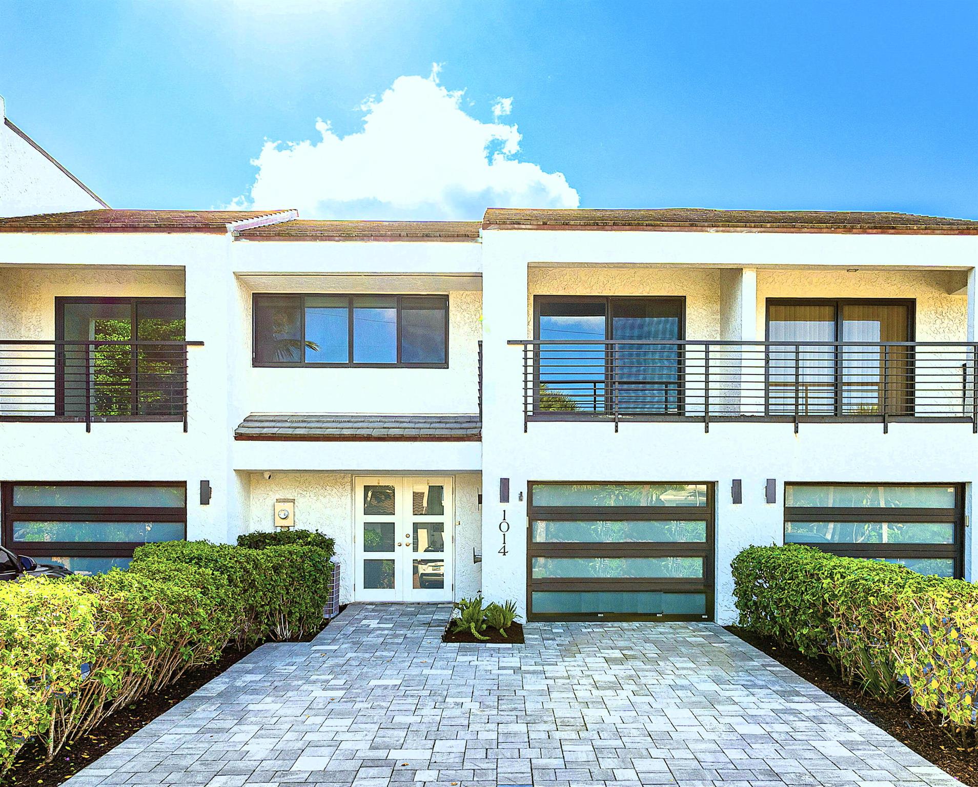 YACHTSMANS COVE TOWNHOUSE - Residential