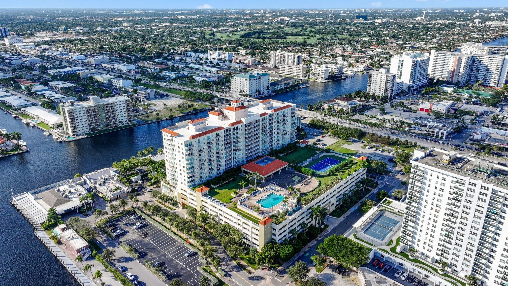 The Tides at Bridgeside S - Residential