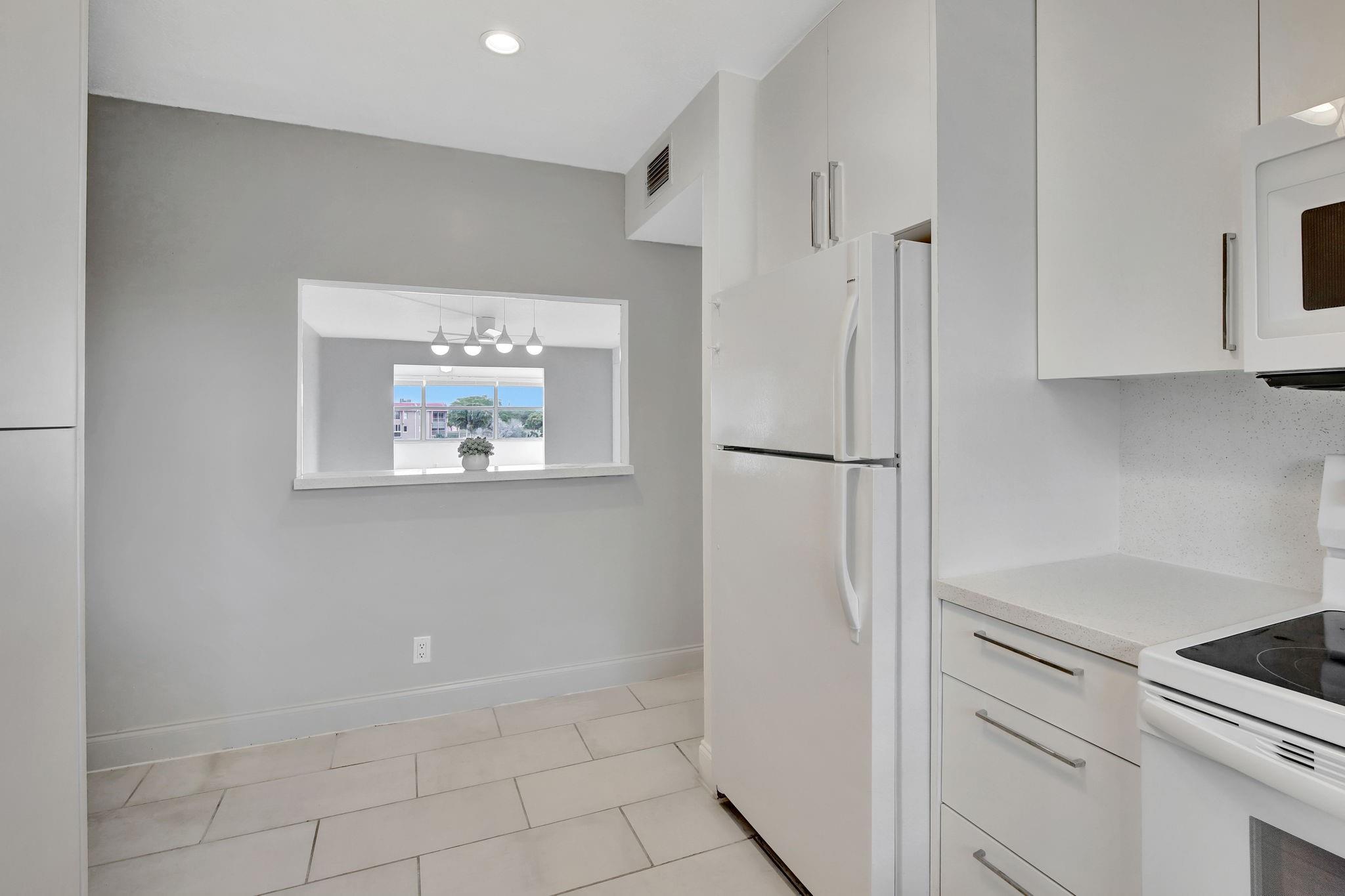 Sunrise Lakes Phase 3 - Residential