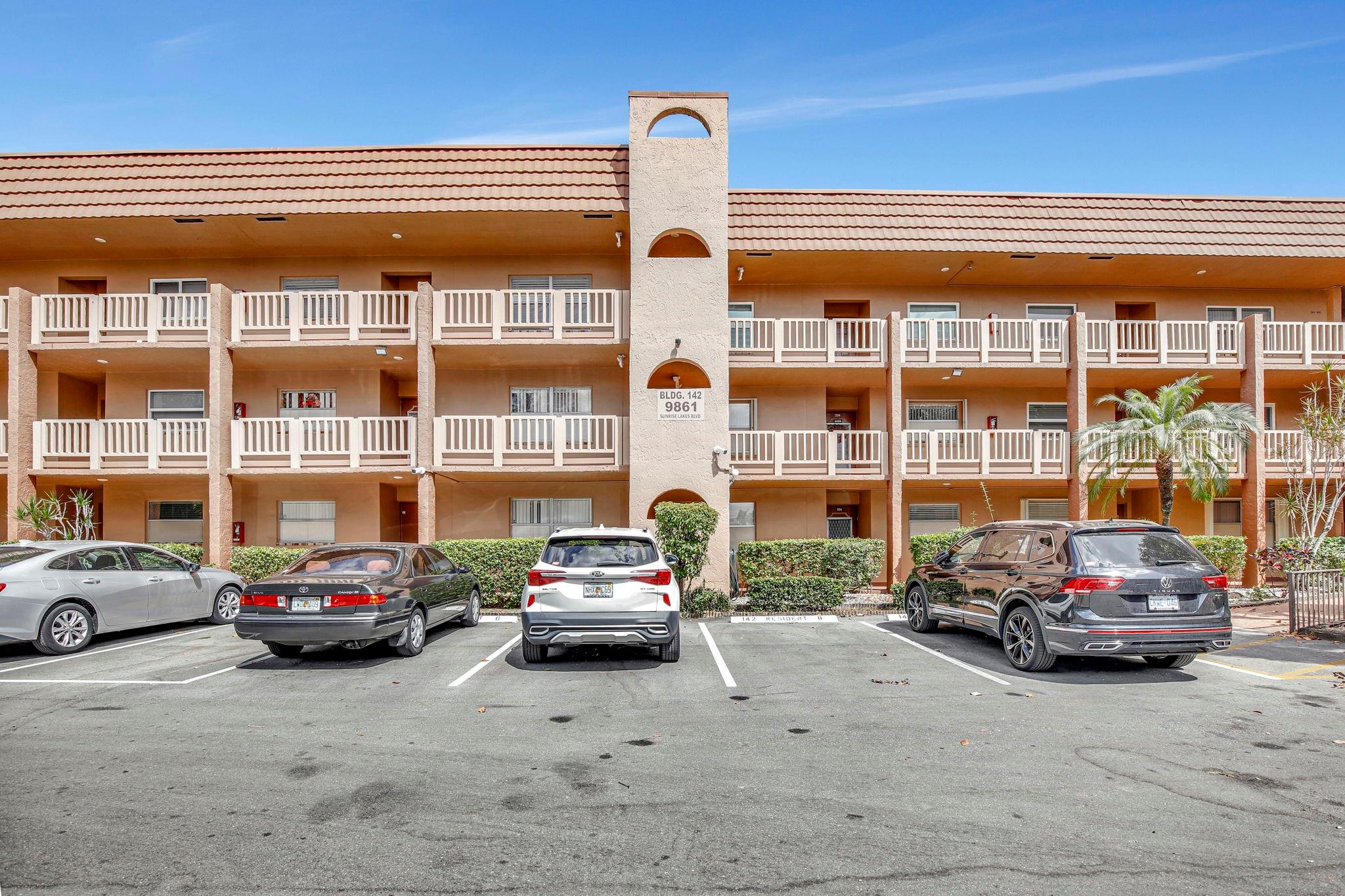 Sunrise Lakes Phase 3 - Residential