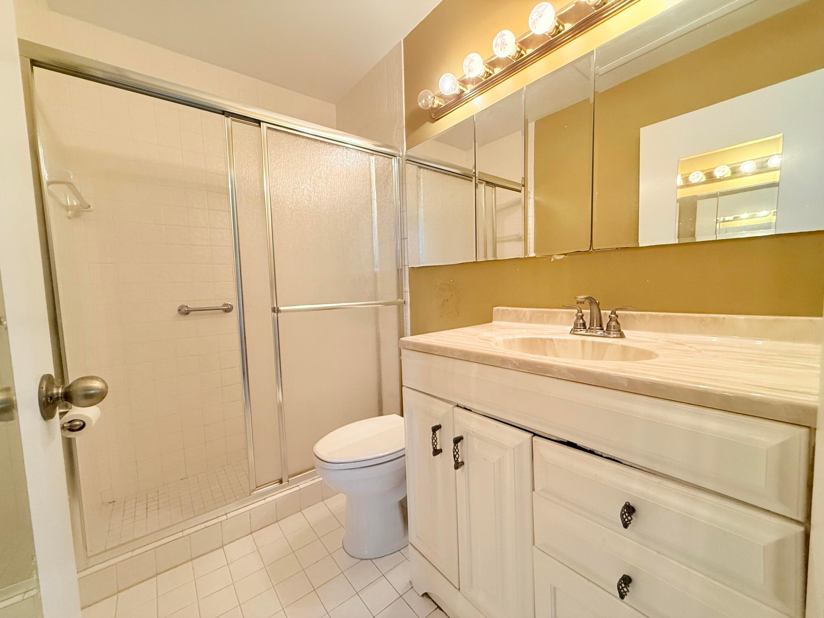 PINE RIDGE NORTH VILLAGE IV CONDO - Residential