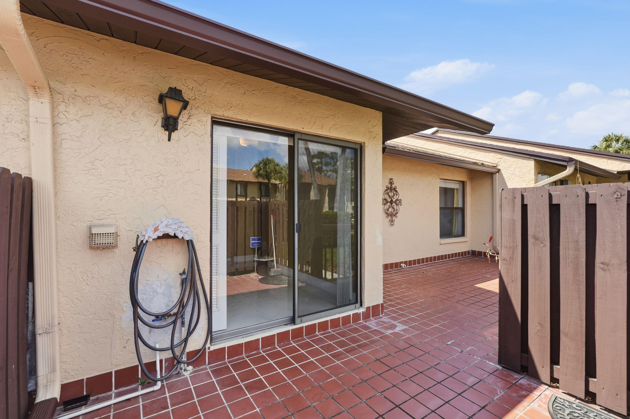 PINE RIDGE NORTH VILLAGE IV CONDO - Residential