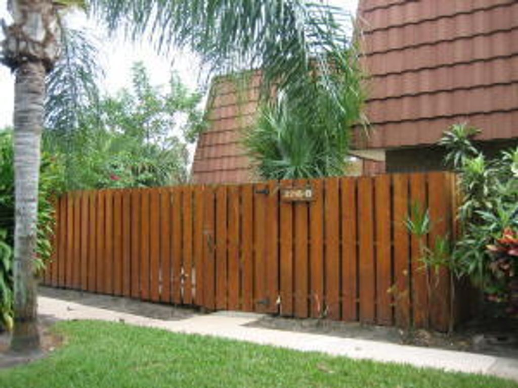 Photo of 3216 Spanish Wells Drive #26-d, Delray Beach, FL 33445 (MLS # B26009344)