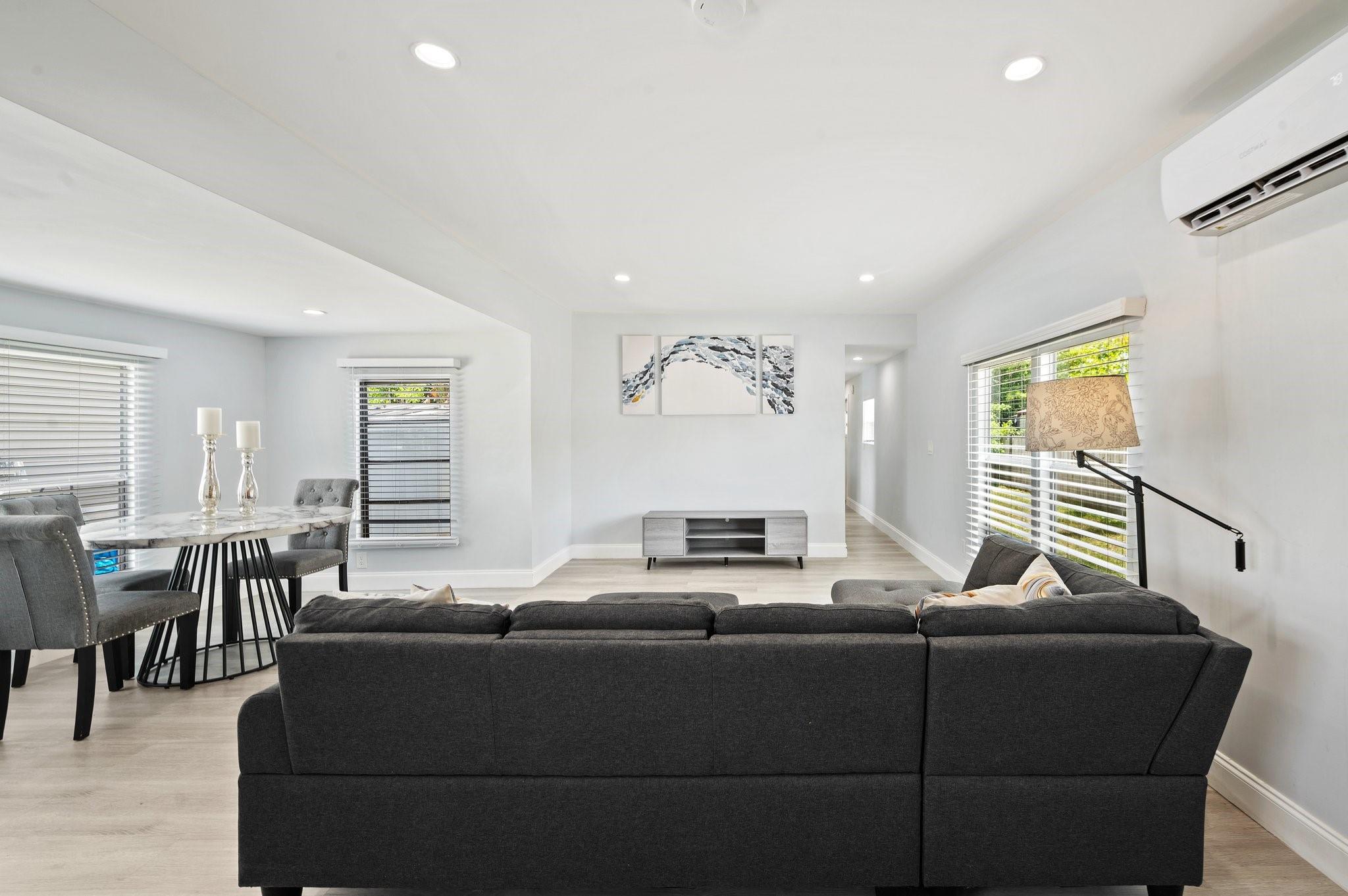 22868 Cascade Rd