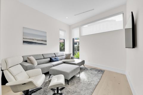 Tiny photo for 355 E Boca Raton Road, Boca Raton, FL 33432 (MLS # R11161999)