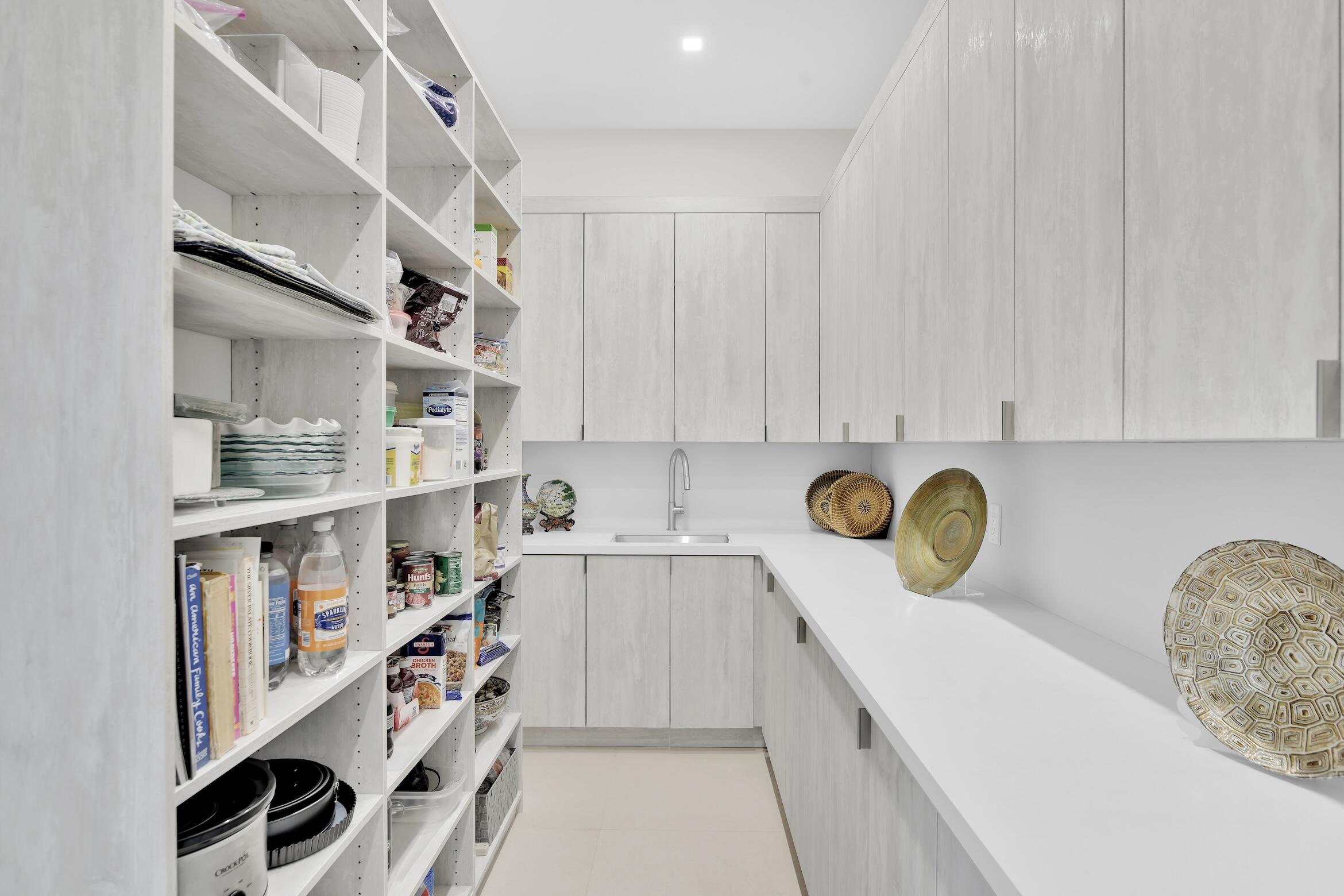 BOCA VILLAS - Residential