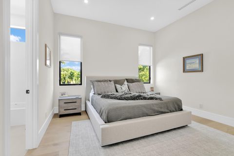Tiny photo for 355 E Boca Raton Road, Boca Raton, FL 33432 (MLS # R11161999)
