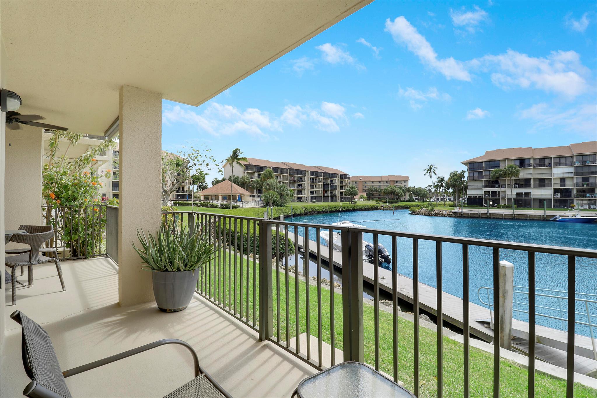 MARINA AT THE BLUFFS COND - Residential Lease