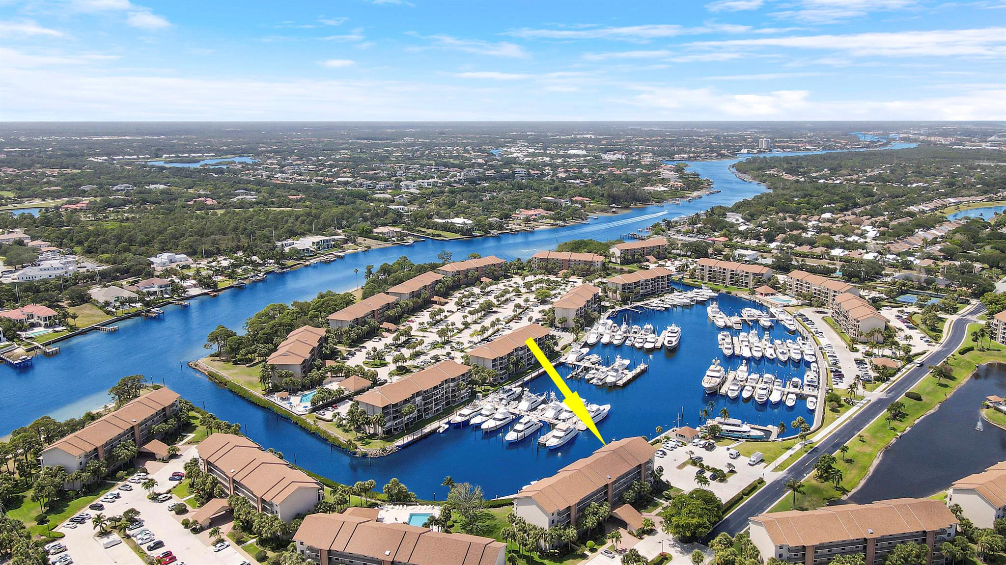 MARINA AT THE BLUFFS COND - Residential Lease