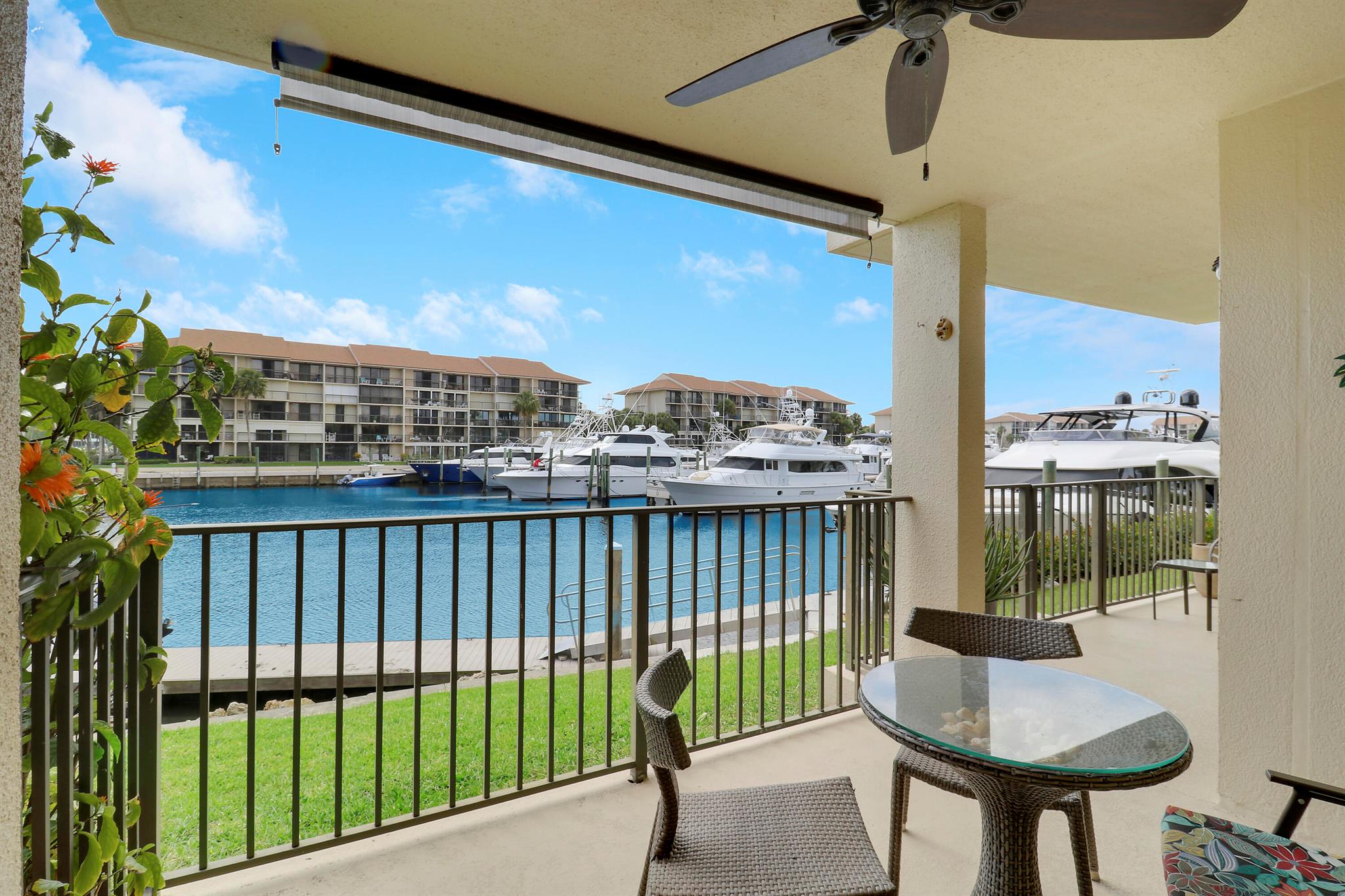 MARINA AT THE BLUFFS COND - Residential Lease