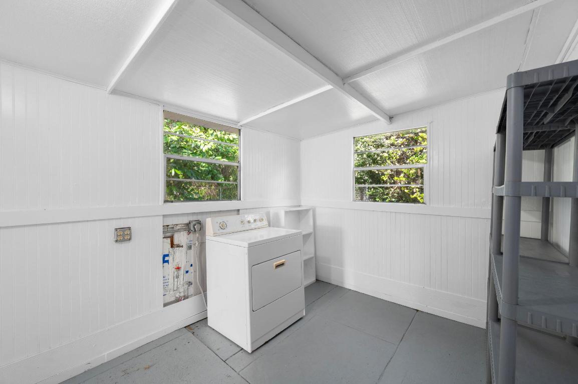 RIVER PARK-UNIT 2- BLK 14 LOT 2 (MAP 34/22N) (OR 3 - Residential